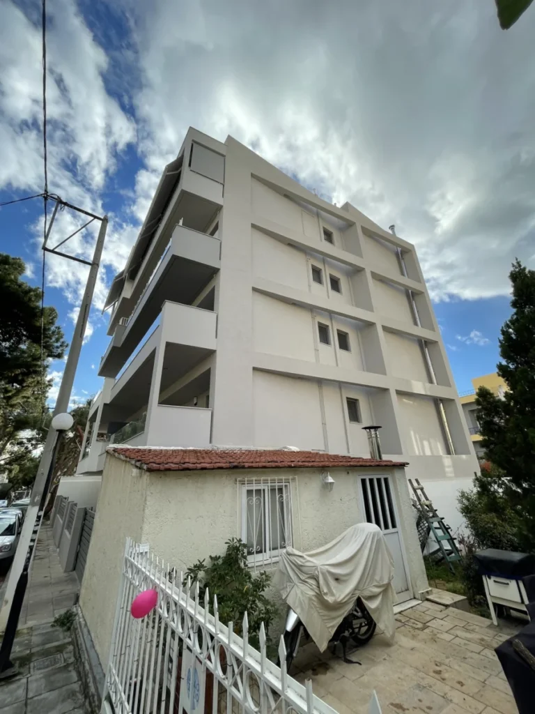 Πολυκατοικια Ν. Ηρακλειο